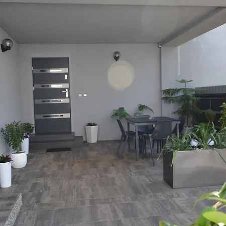 Apartament Przy Cenrtum Apartment
